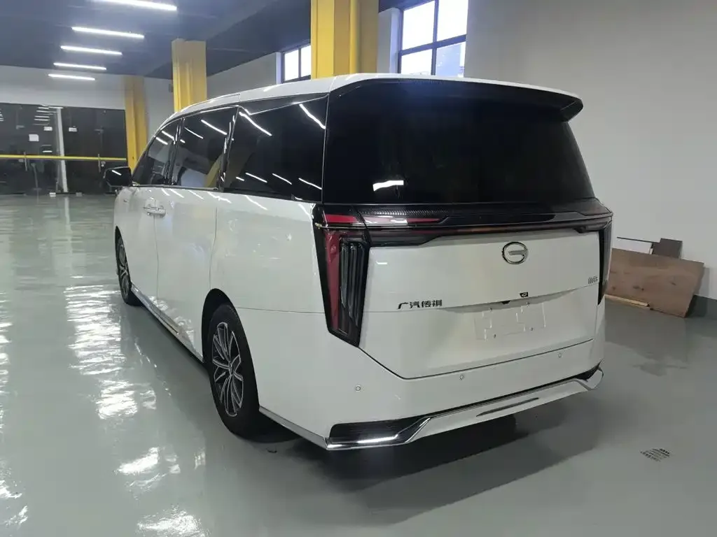 GAC Motor Trumpchi M8 — фото 9