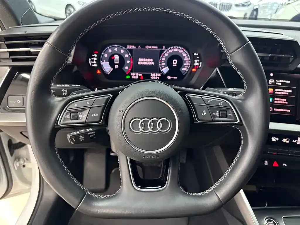 Audi A3 — фото 3