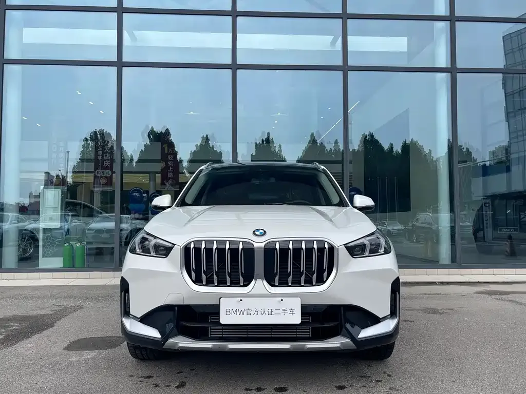 BMW X1 — фото 4