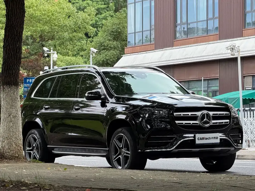 Mercedes-Benz GLS — фото 4