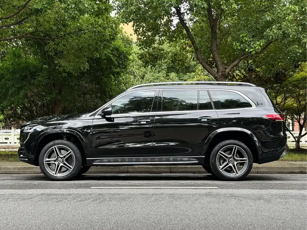 Mercedes-Benz GLS — фото 7