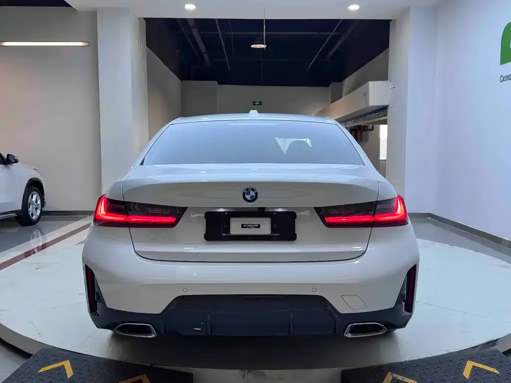 BMW 3 Series — фото 4