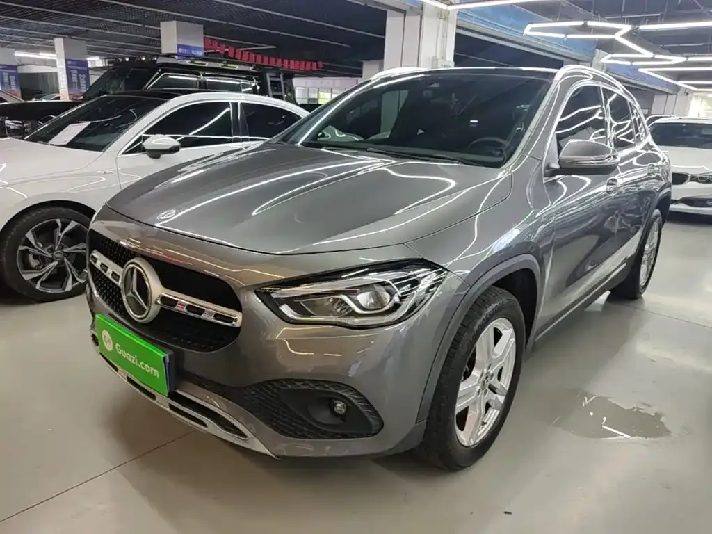 Mercedes-Benz GLA — фото 10