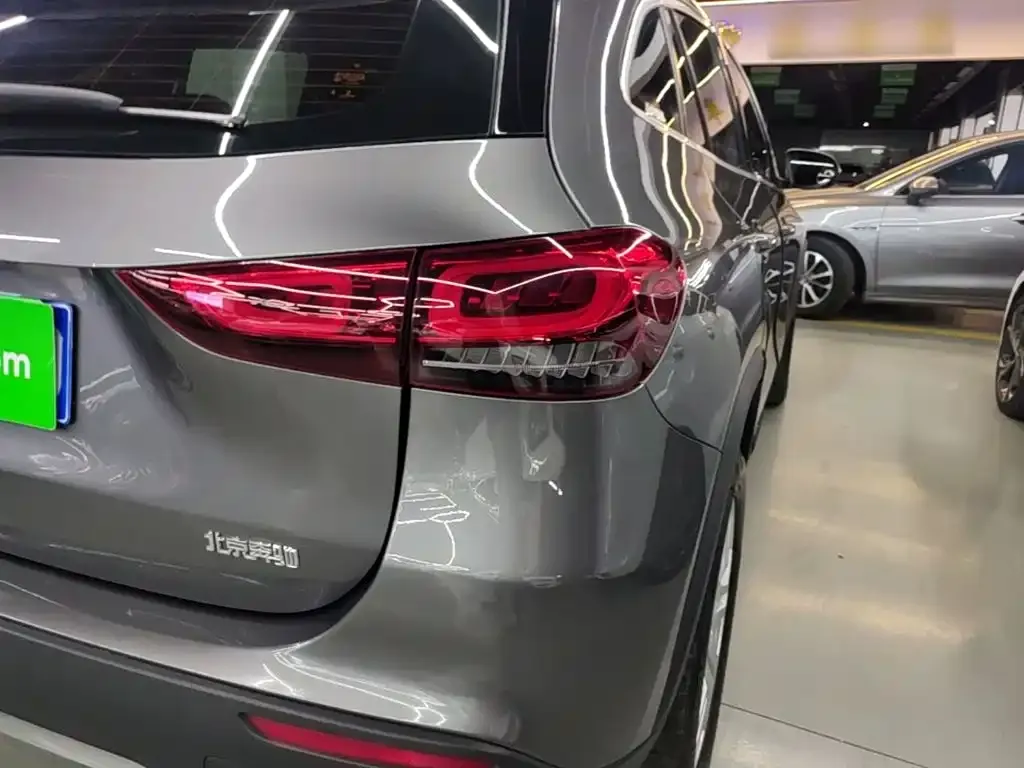 Mercedes-Benz GLA — фото 6