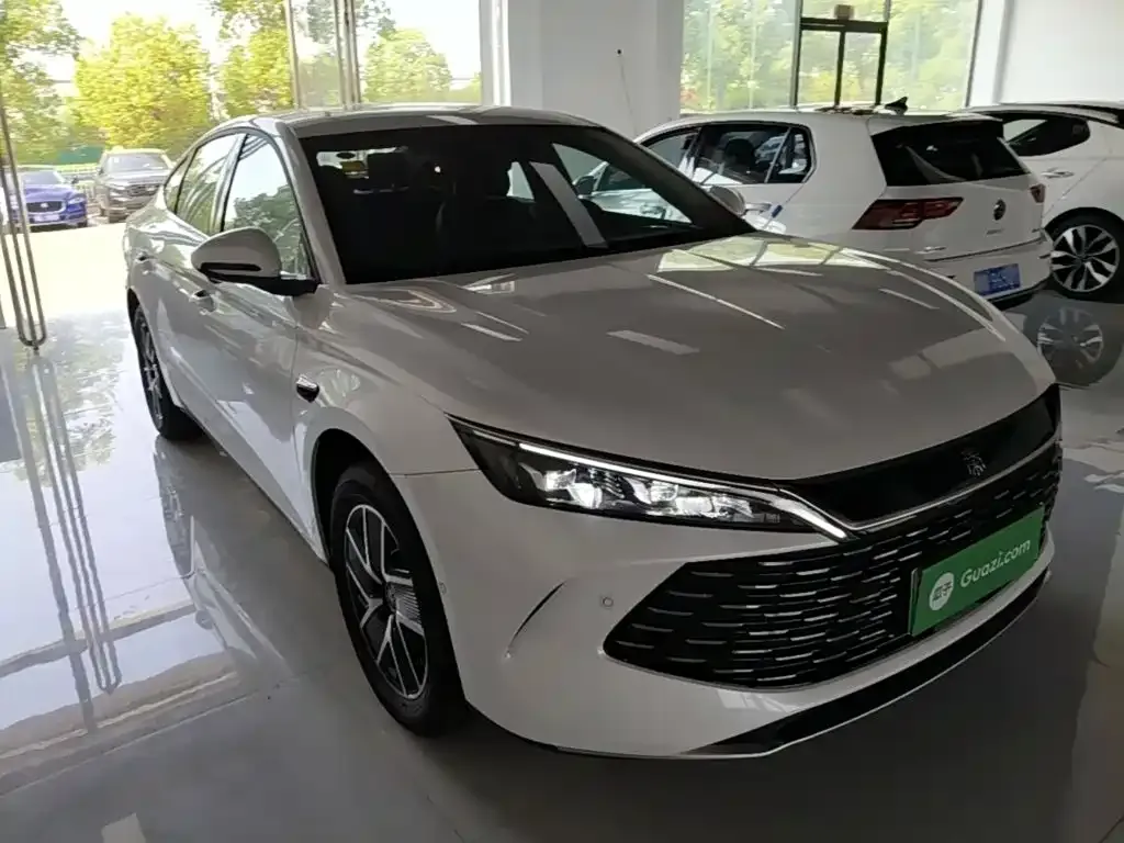 BYD Qin L — фото 10