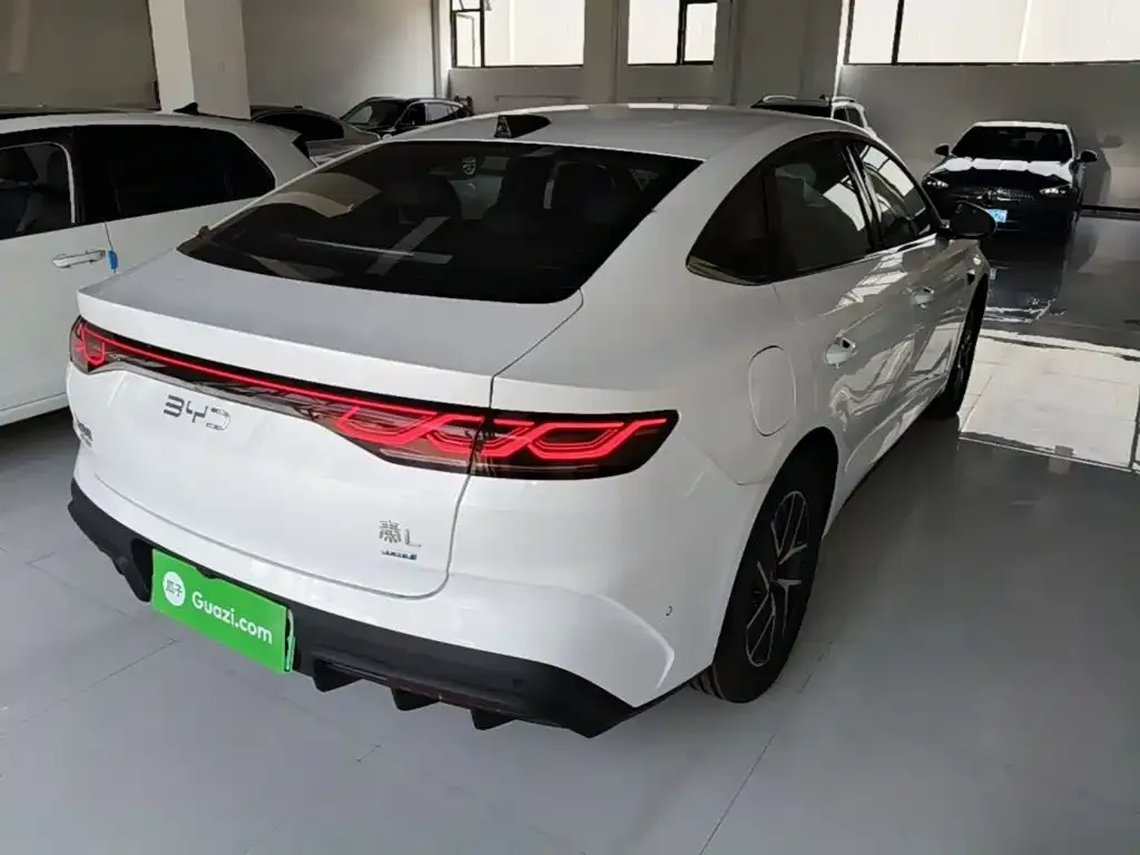 BYD Qin L — фото 3