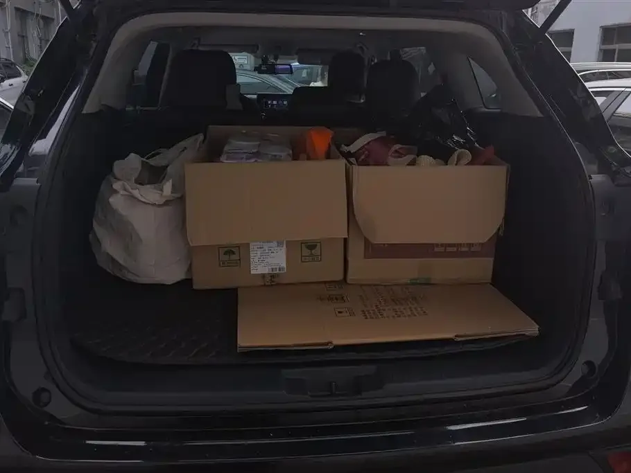 Toyota Highlander — фото 10