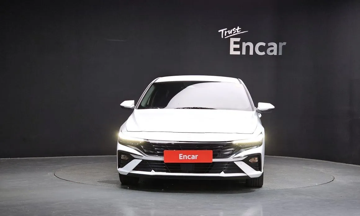 Hyundai AVANTE — фото 5