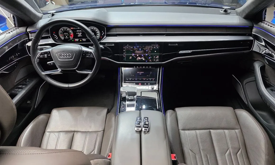 Audi A8 2021 из KR, фото 4