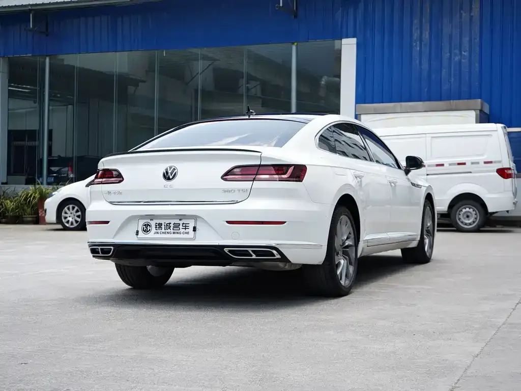 Volkswagen CC — фото 5