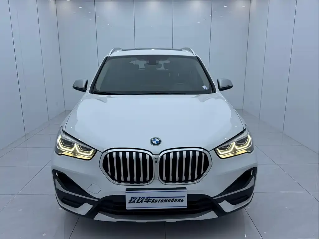 BMW X1 — фото 6