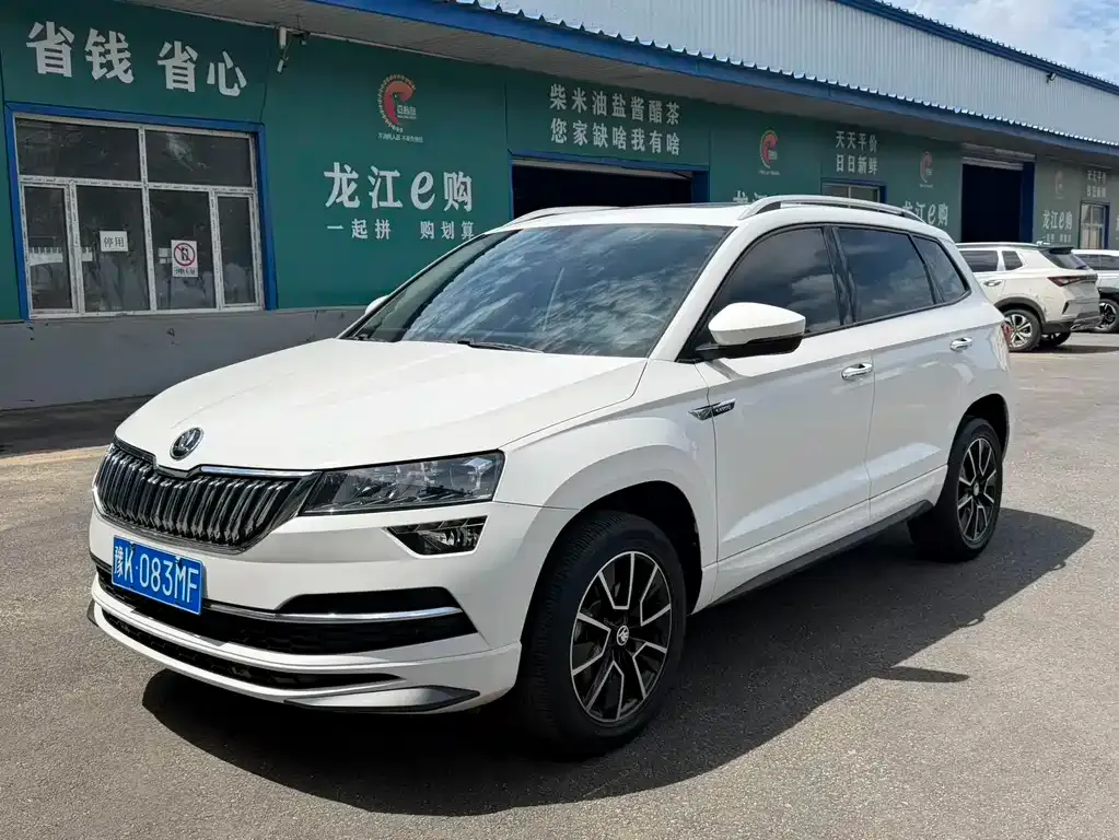 Skoda Karoq — фото 1
