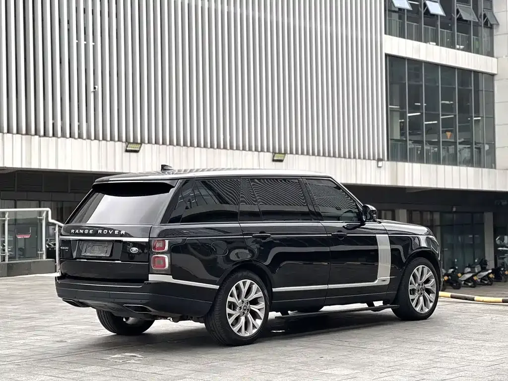 Land Rover Range Rover — фото 10