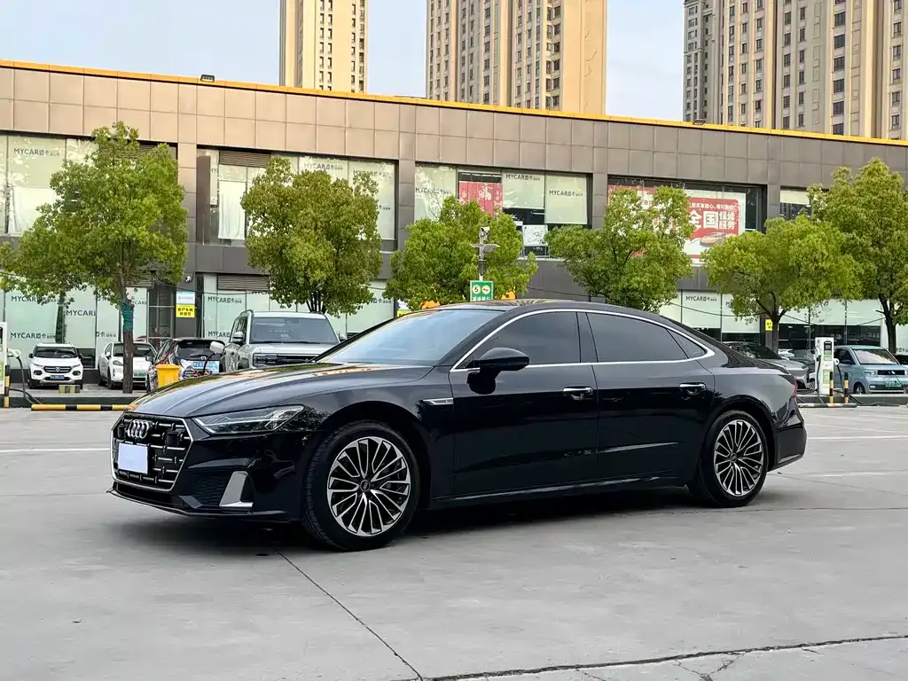 Audi A7L — фото 4