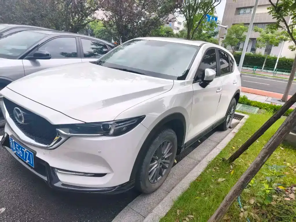 Mazda CX-5 — фото 1
