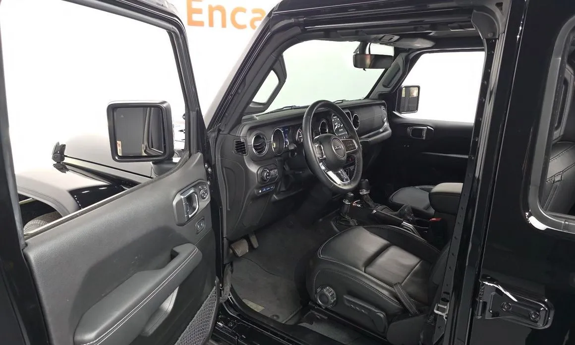 Jeep Wrangler 2022 из KR, фото 6
