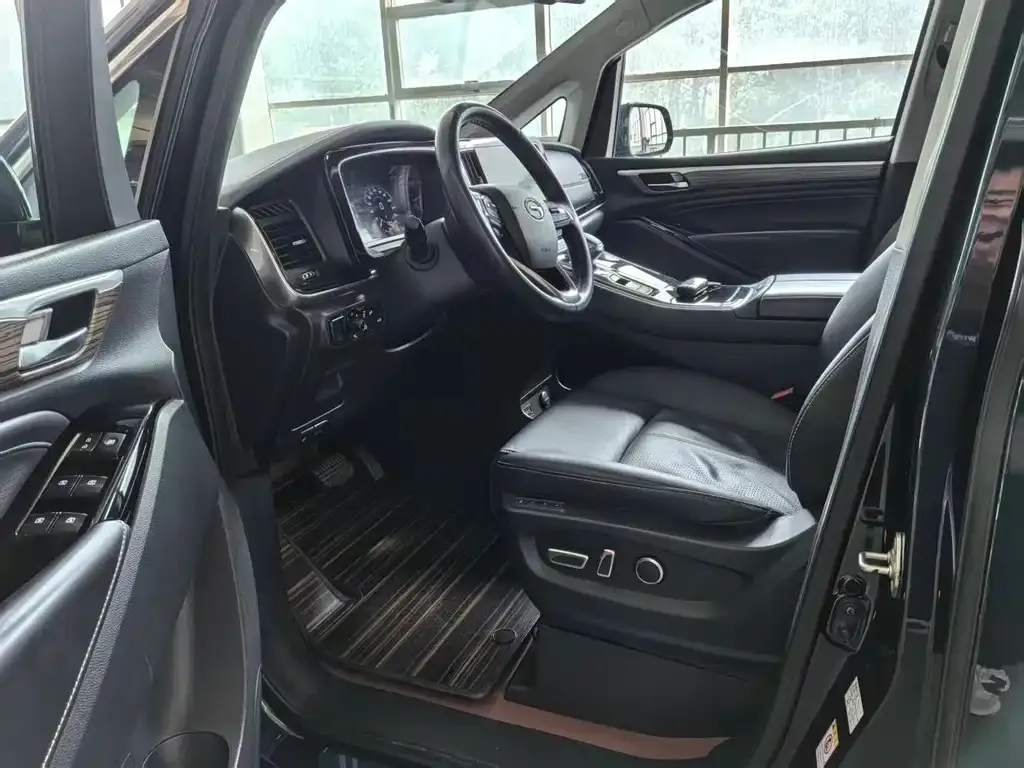 GAC Motor Trumpchi M8 — фото 8