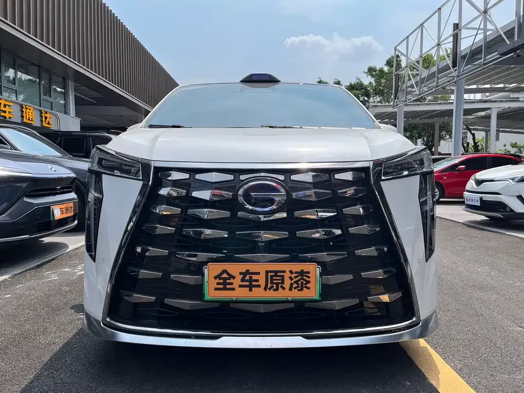 GAC Motor Trumpchi M8 — фото 1