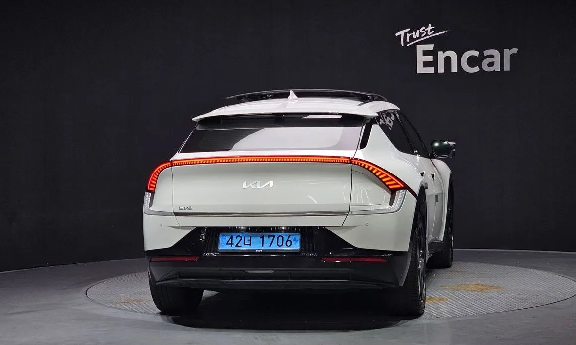 Kia EV6 — фото 2