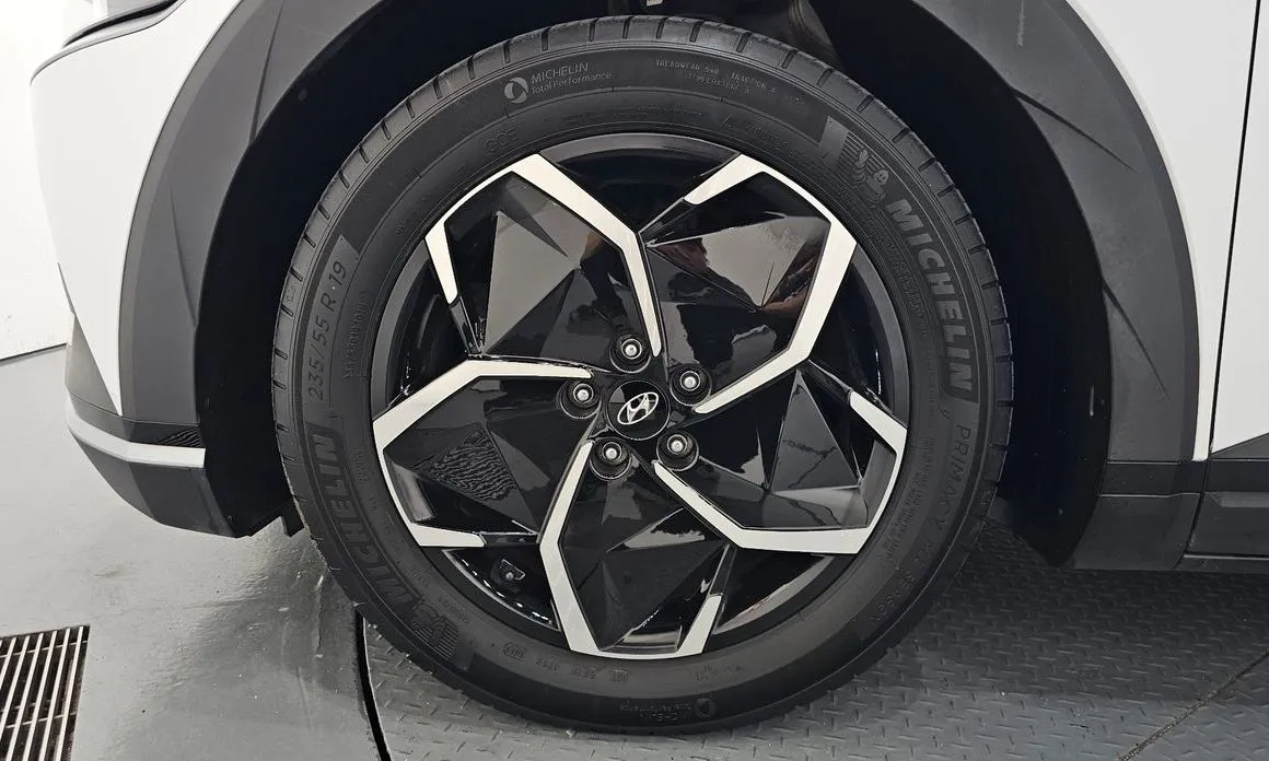 Hyundai Ioniq5 — фото 9