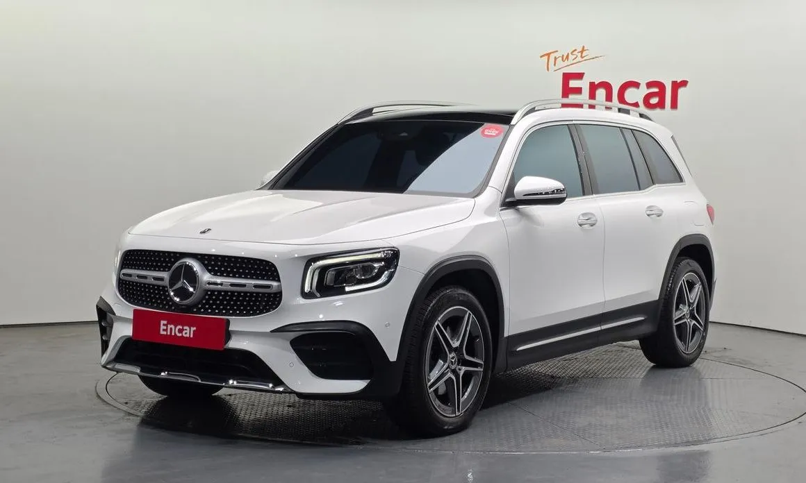 Mercedes-Benz GLB-Class — фото 1