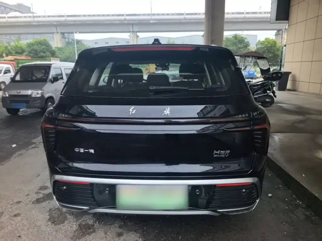Hongqi HS3 PHEV — фото 10
