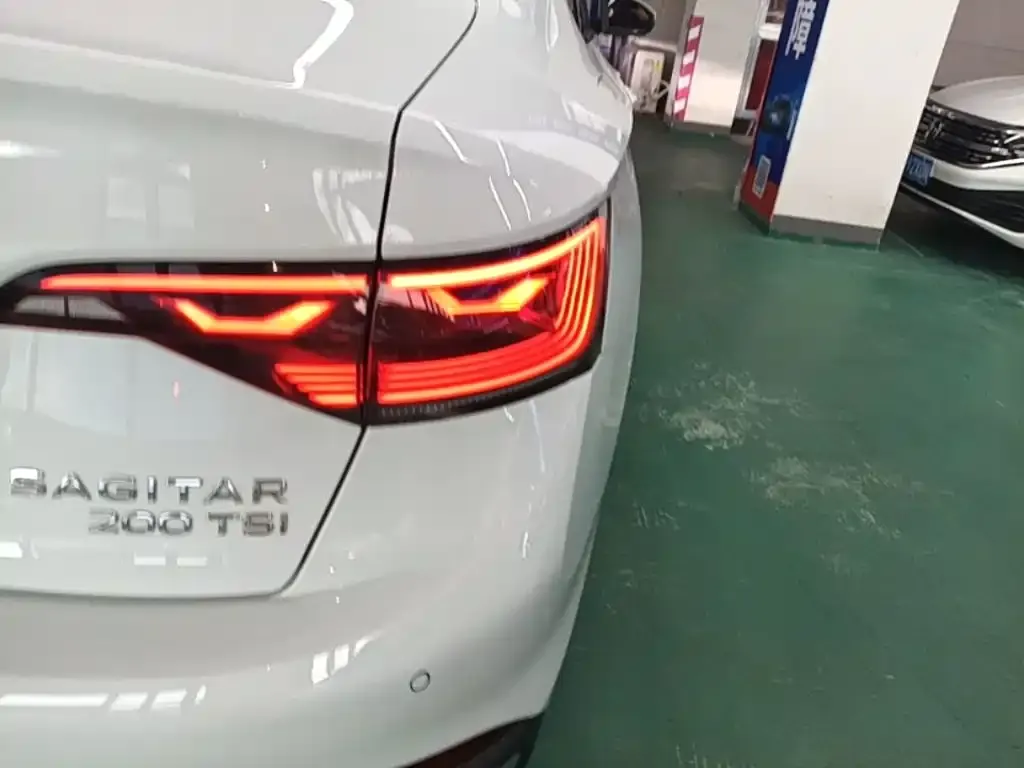 Volkswagen Sagitar 2024 из CN, фото 3