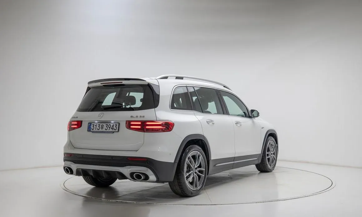 Mercedes-Benz GLB-Class — фото 3