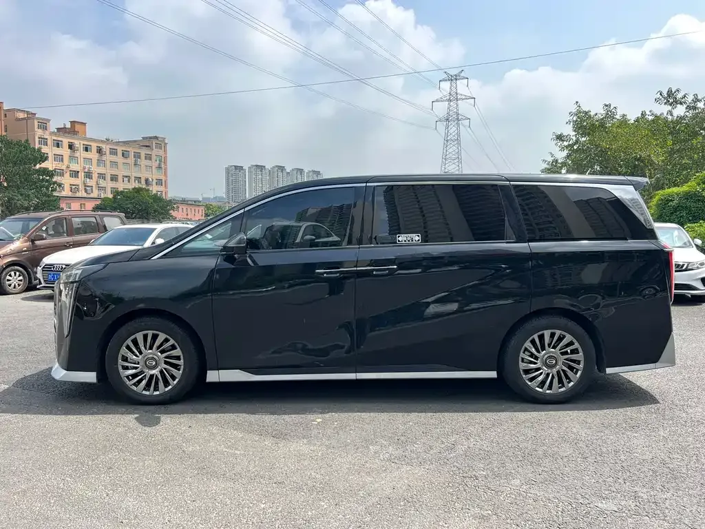 GAC Motor Trumpchi M8 — фото 6