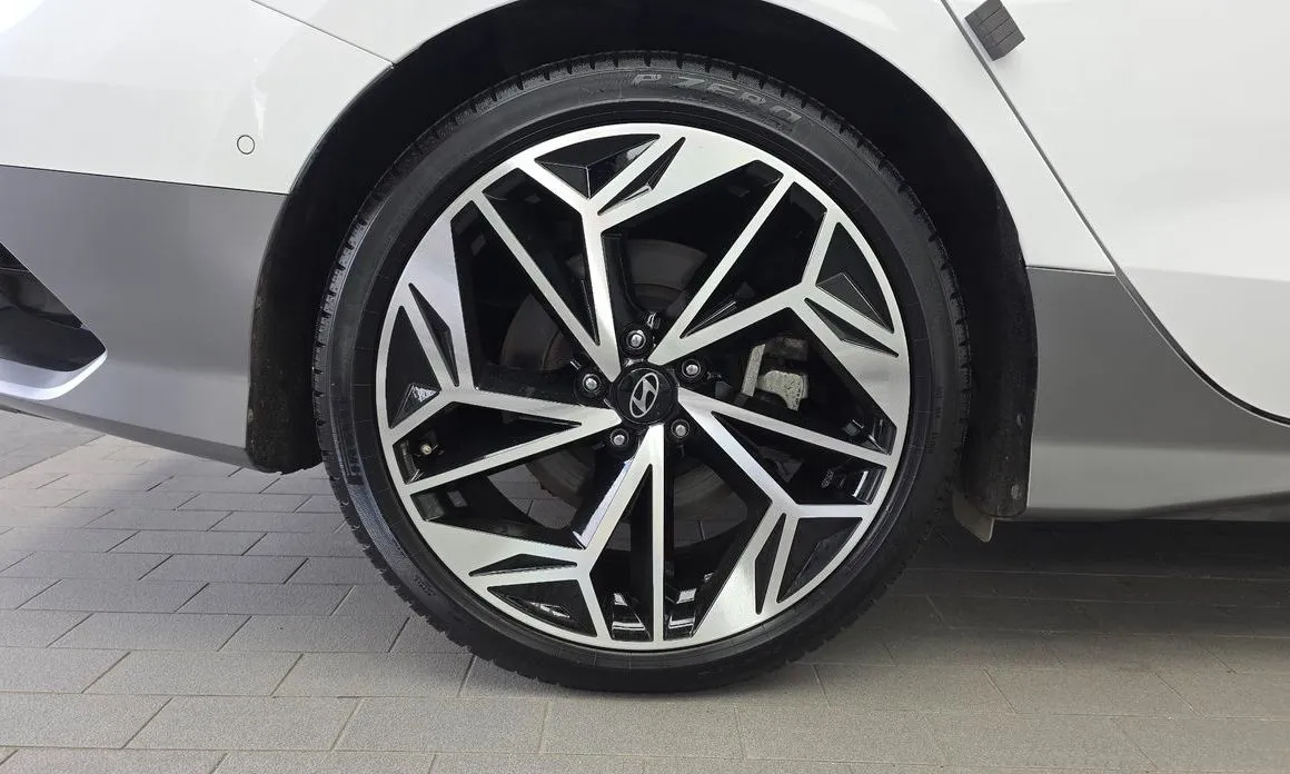 Hyundai Ioniq6 — фото 10