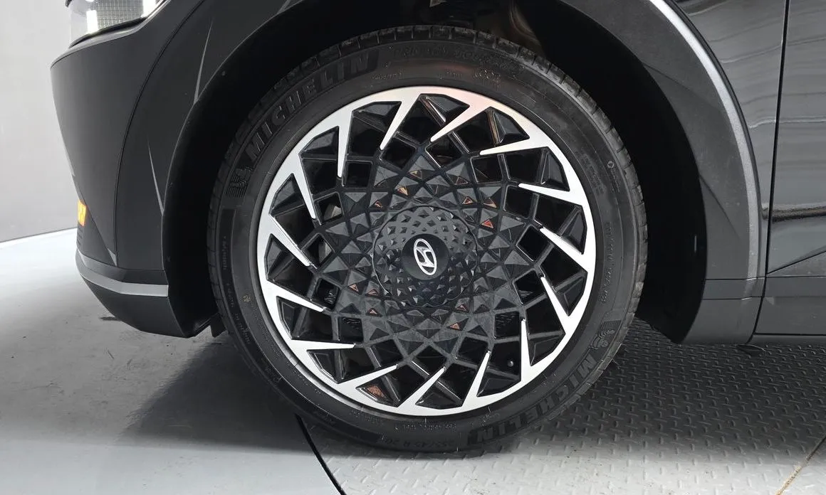 Hyundai Ioniq5 — фото 4