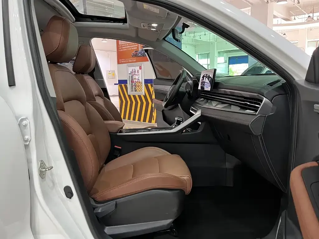 Geely Vision X6 — фото 7