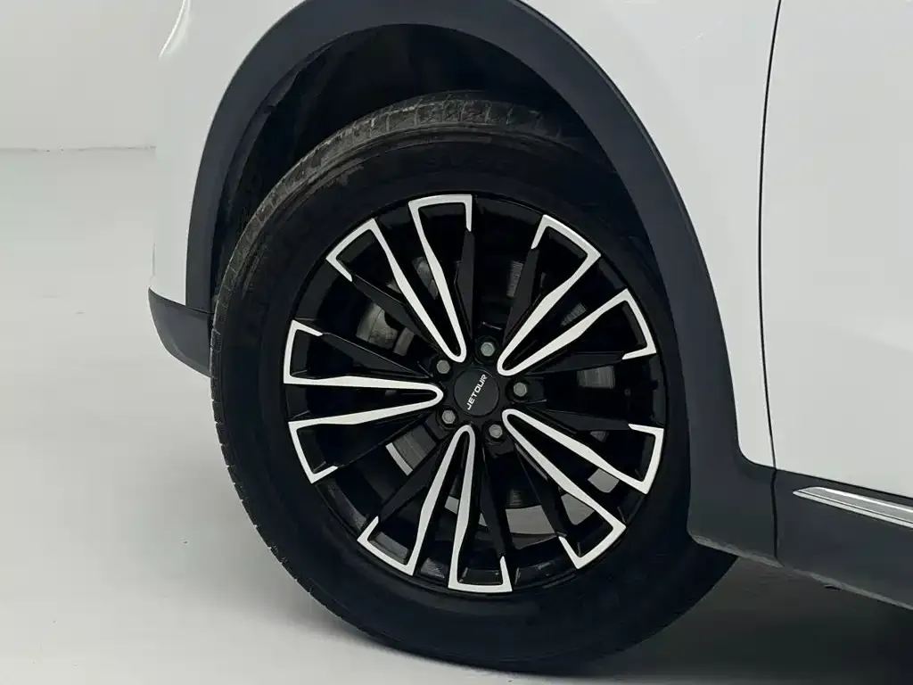 Jetour X70 PLUS — фото 10