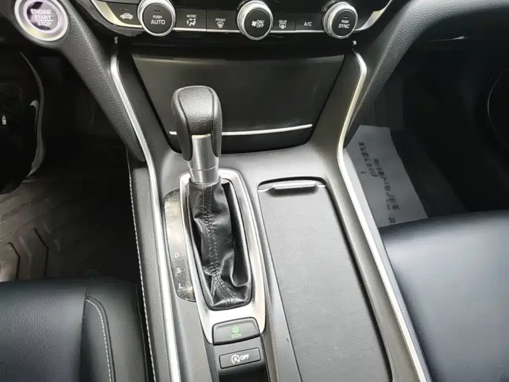 Honda Inspire — фото 10