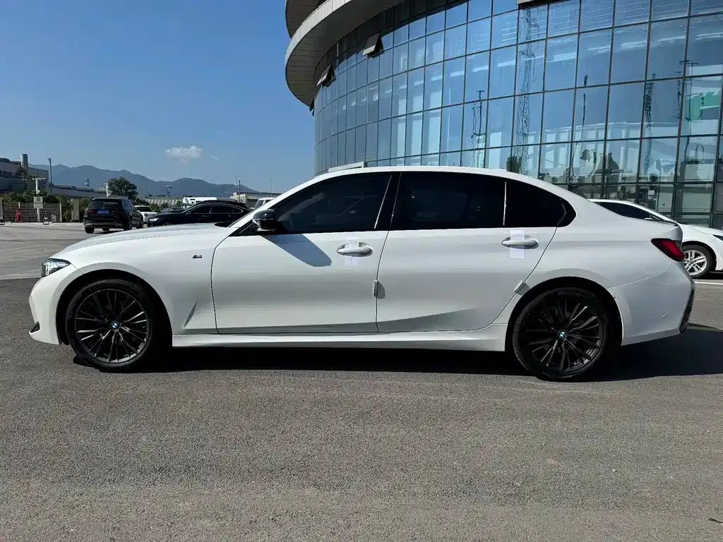 BMW 3 Series — фото 10