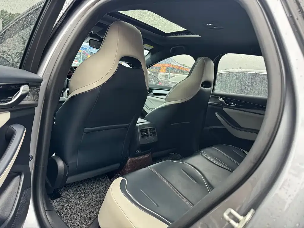 BYD Qin PLUS 2022 из CN, фото 2