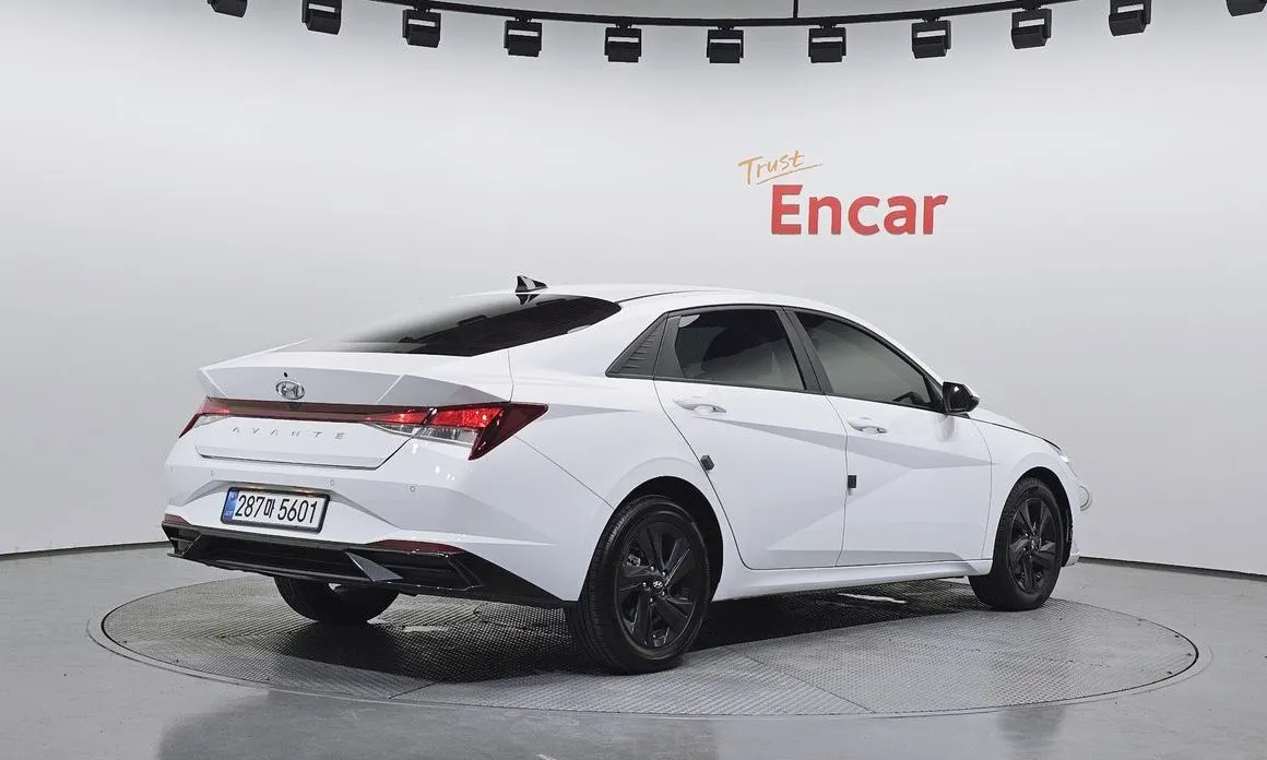 Hyundai AVANTE 2023 из KR, фото 9