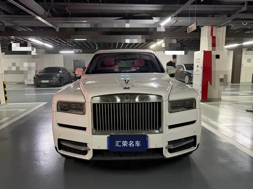 Rolls-Royce Cullinan 2024 из CN, фото 9