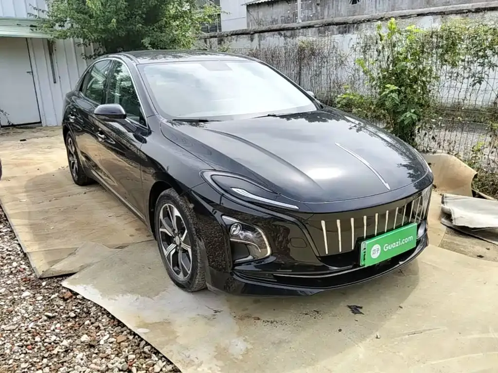 Hongqi E-QM5 2023 из CN, фото 7