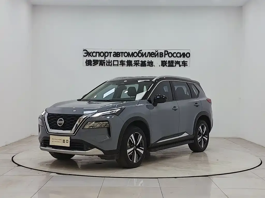 Nissan X-Trail — фото 1