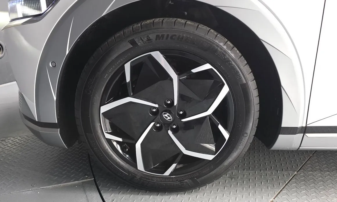 Hyundai Ioniq5 — фото 9