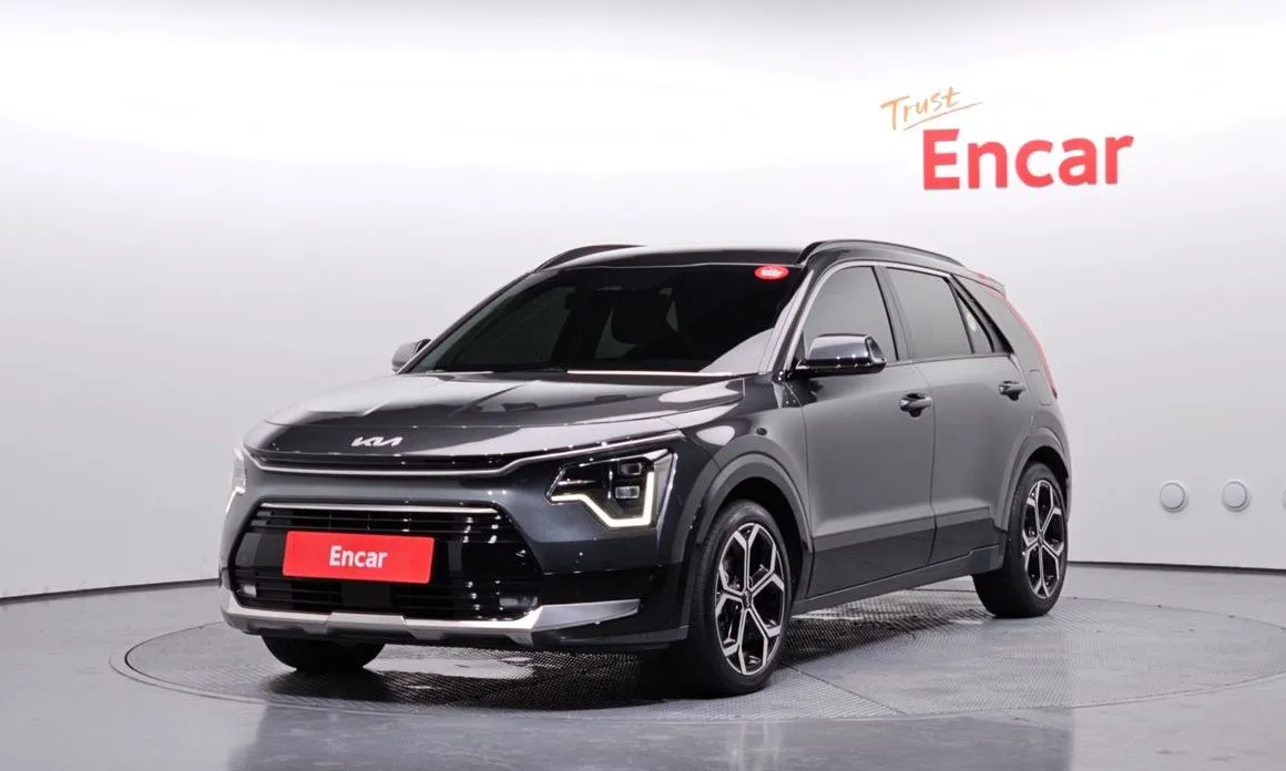 Kia Niro — фото 1