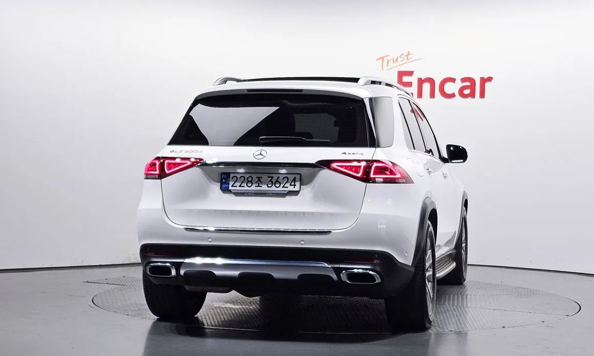 Mercedes-Benz GLE-Class — фото 2