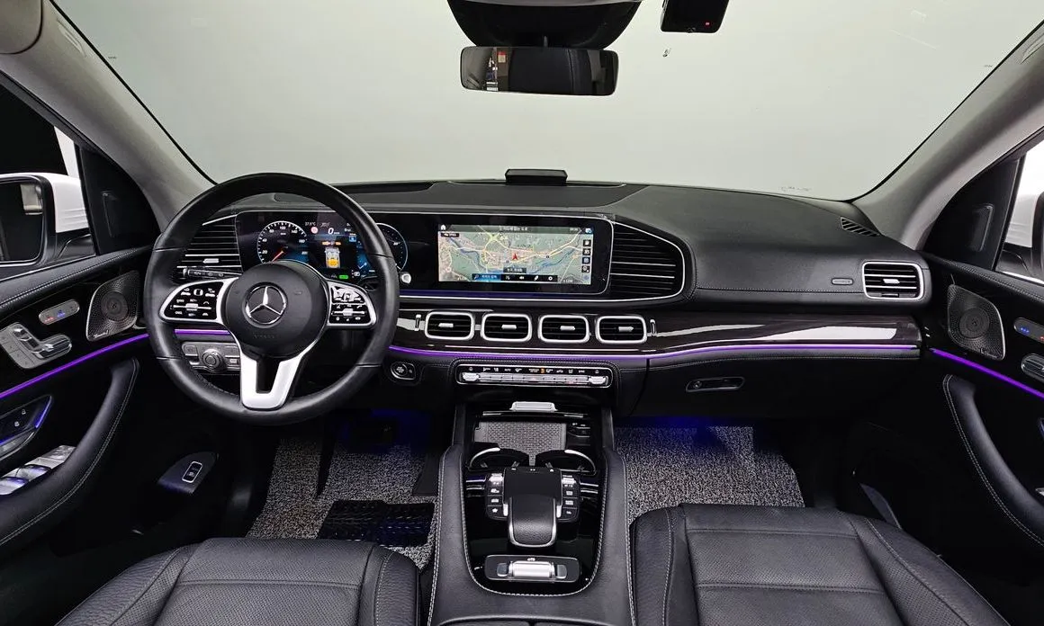 Mercedes-Benz GLE-Class — фото 10