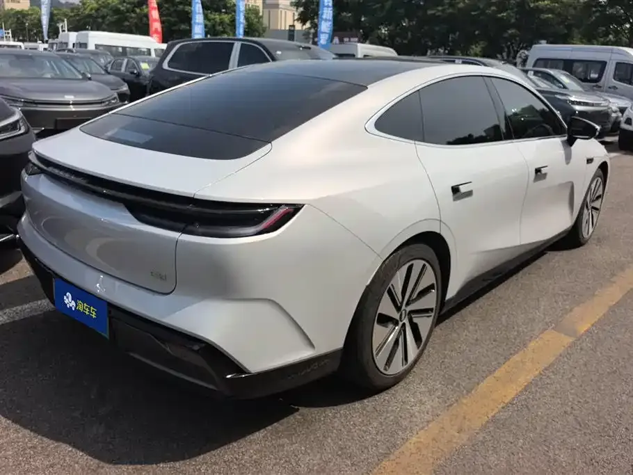 Geely Galaxy E8 2024 из CN, фото 10