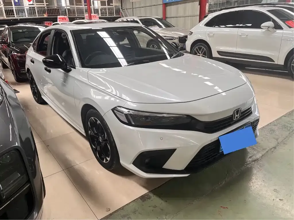 Honda Civic — фото 8