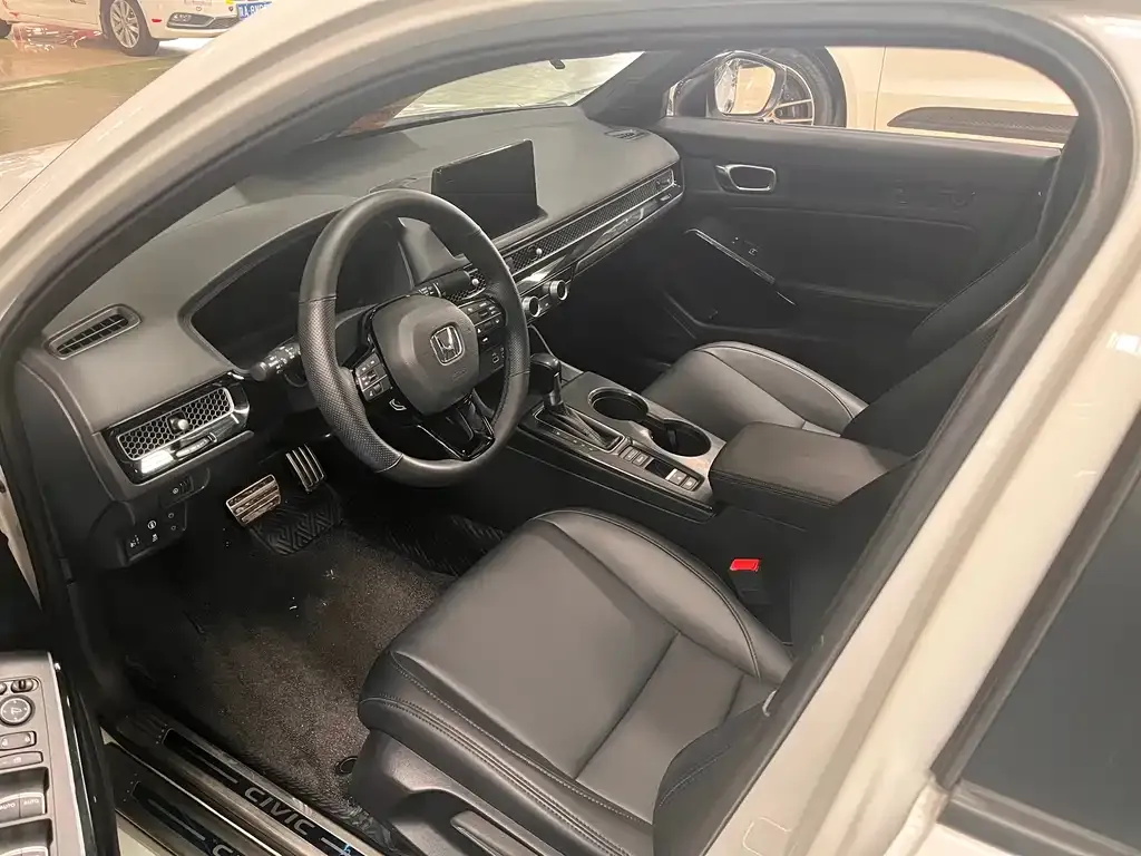 Honda Civic — фото 6