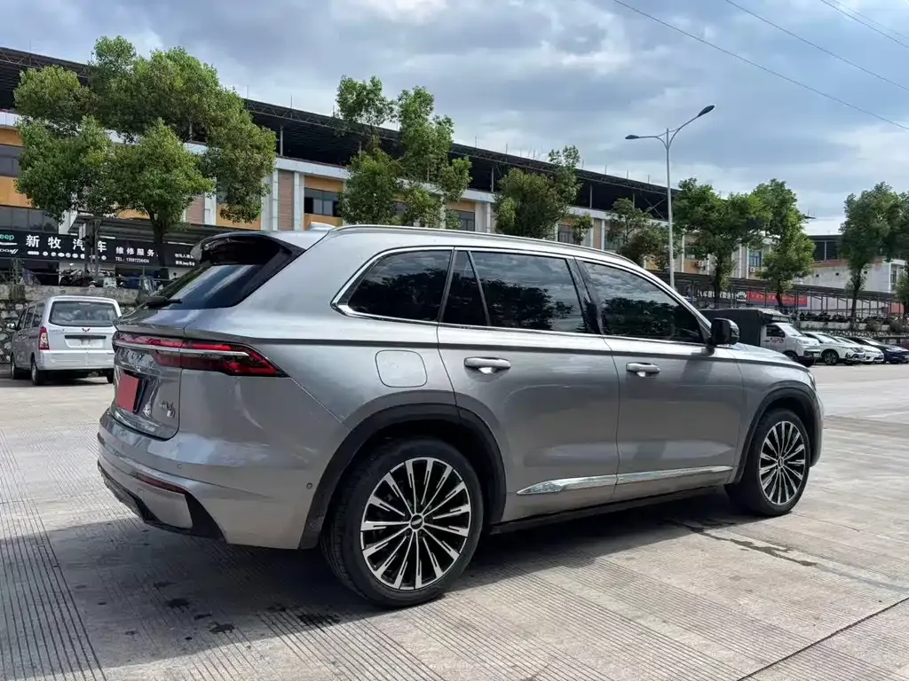 Geely Xingyue L — фото 4