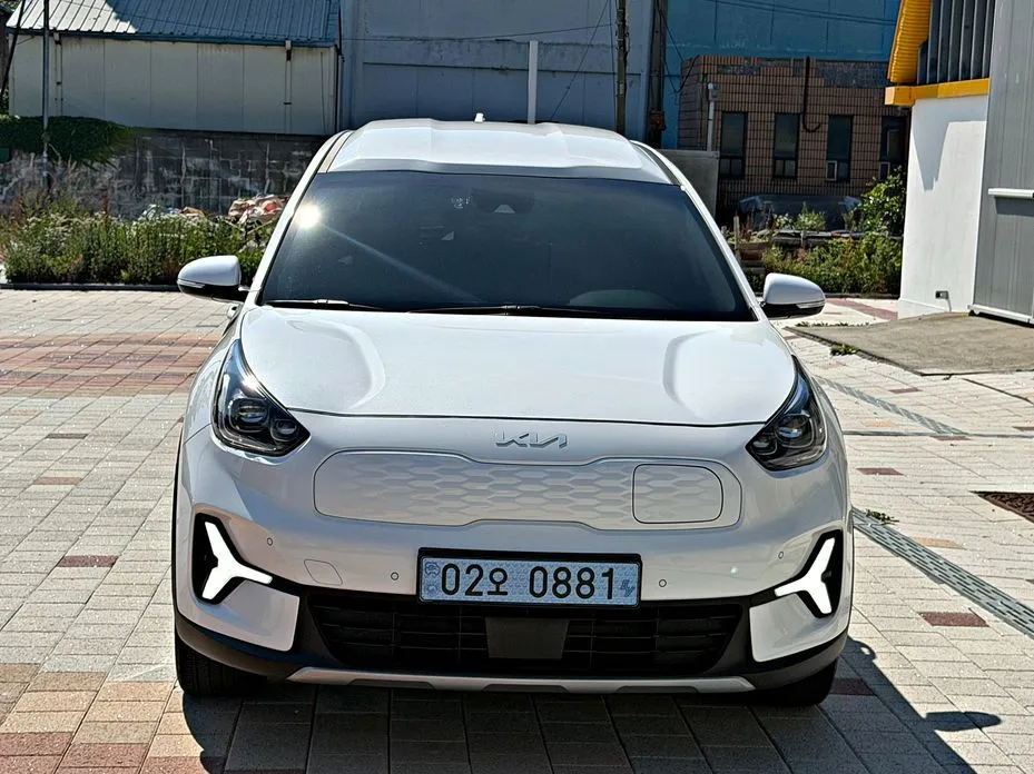 Kia Niro — фото 1