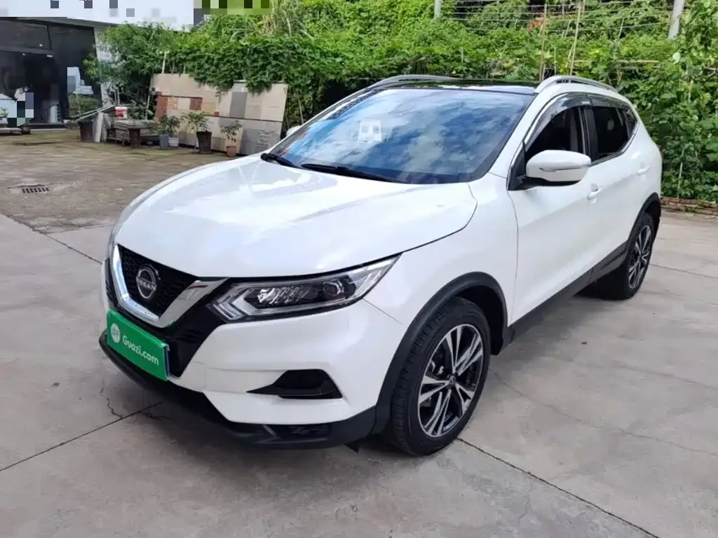 Nissan Qashqai — фото 7